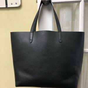 Cuyana Italian Leather Structured Tote
